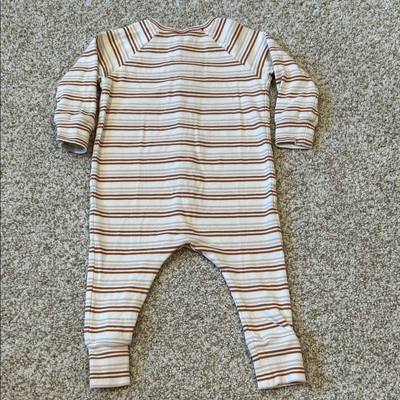 Rylee + Cru One Piece - Picture 3 of 4